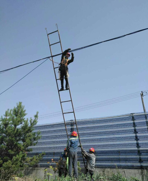 機電安裝公司神府項目部從細節(jié)入手保障人員安全