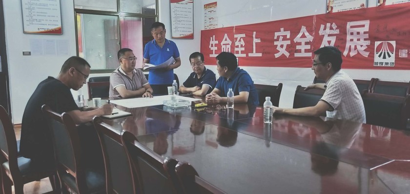 王明智深入川耀項目檢查指導(dǎo)工作