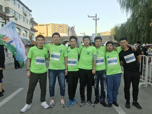 榆林國際馬拉松賽為陜煤建設(shè)人打“call”