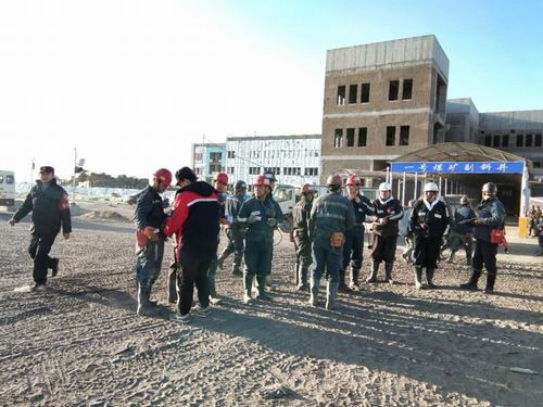 陜煤建設礦建二公司小保當三項目部開展安全隱患“大掃除”活動