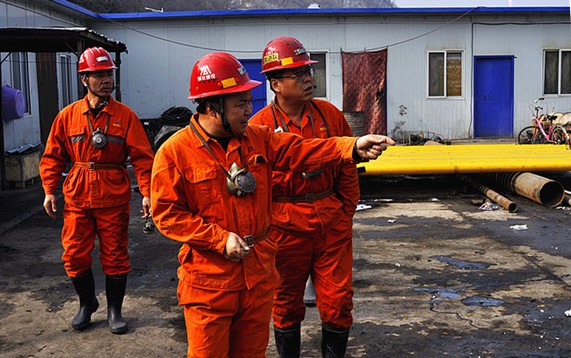 陜煤建設(shè)礦建三公司雙龍項(xiàng)目部“三管齊下”保障各項(xiàng)工作順利開局