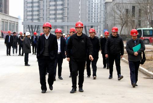 陜煤建設(shè)銅煤公司：齊心協(xié)力 追趕超越 共筑銅煤1#、2#小區(qū)新家園