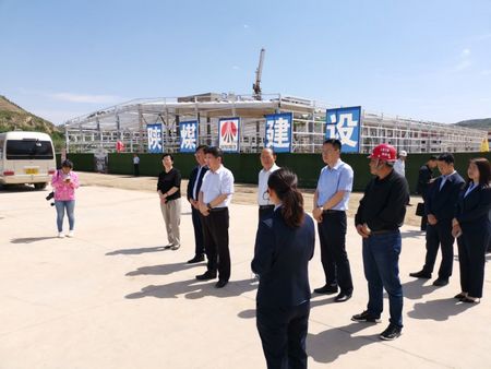 榆林市委常委、組織部部長張啟東一行蒞臨陜煤建設(shè)天工公司承建的清澗紅棗深加工項目調(diào)研指導(dǎo)工作