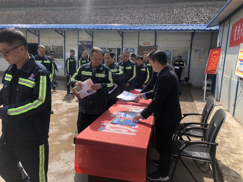 陜煤建設機電安裝公司開展“安全咨詢?nèi)铡被顒?></div>
                                <div   id=