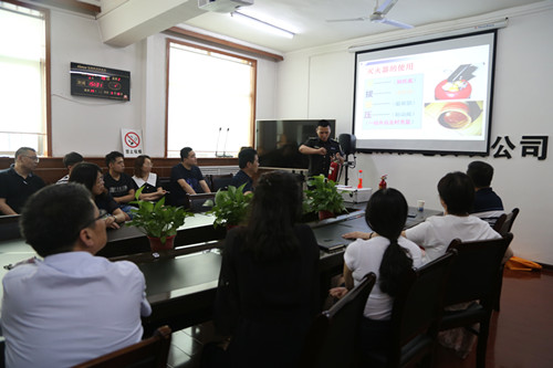 陜煤建設機電安裝公司開展消防安全專項培訓和應急逃生演練