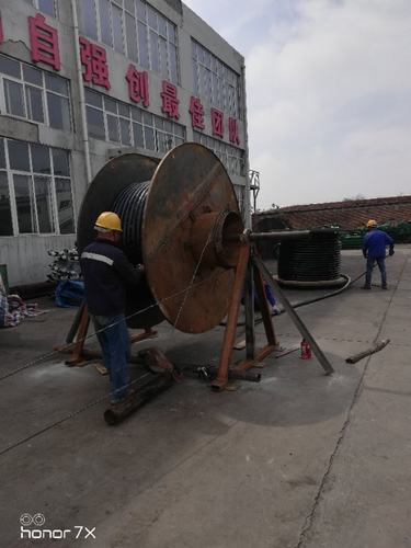 陜煤建設(shè)韓城分公司安裝第一項目部6盤電纜“減肥瘦身”成功順利入井施工