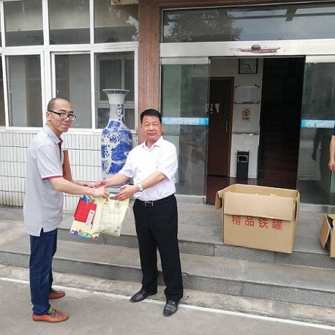 陜煤建設(shè)設(shè)計(jì)研究院： 積極開(kāi)展“送清涼、沁人心”活動(dòng)