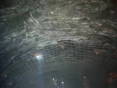 陜煤建設(shè)礦建二公司小保當(dāng)三盤區(qū)外水倉(cāng)與盤區(qū)水泵房貫通