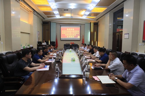 漯河市召陵區(qū)政府及華鼎鑫瑞實業(yè)有限公司蒞臨陜煤建設(shè)集團(tuán)交流座談