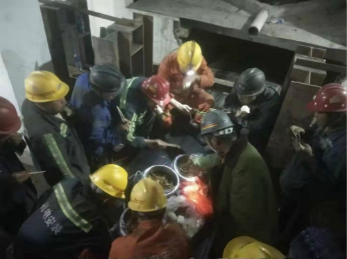 陜煤建設機電安裝公司加強組織和技術(shù)創(chuàng)新推動冶坪礦皮帶安裝工程