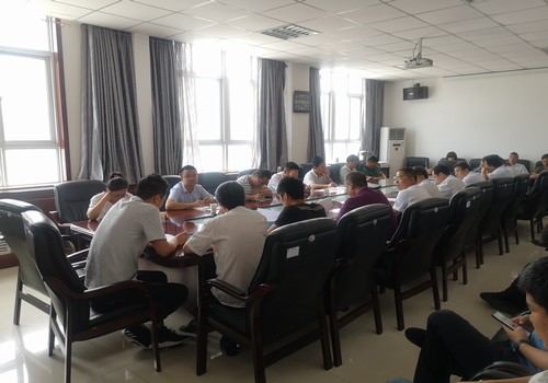 陜煤建設寶雞分公司承建的雙龍煤業(yè)路燈工程及起重機基礎(chǔ)工程順利通過竣工驗收