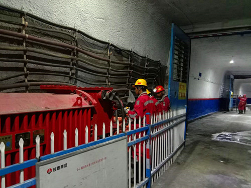 礦建三公司曹家灘項(xiàng)目部念好安全生產(chǎn)“三字經(jīng)”