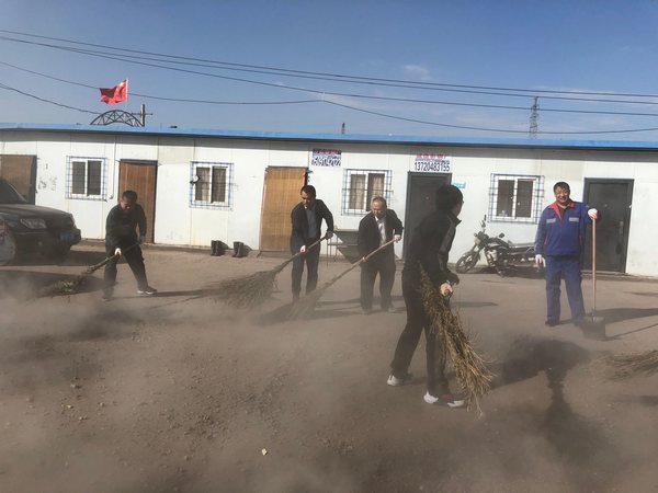 陜煤建設(shè)掘進(jìn)公司：從一次義務(wù)勞動看“鐵軍”凝聚力