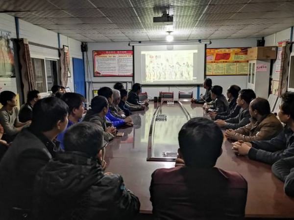 陜煤建設(shè)礦建二公司冶坪項(xiàng)目部用視聽盛宴樹牢防火意識(shí)，強(qiáng)化責(zé)任擔(dān)當(dāng)