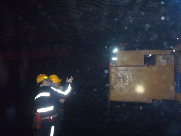 陜煤建設(shè)掘進公司：紅柳林項目部轉(zhuǎn)變作風(fēng)掘進鐵軍建設(shè)樹標(biāo)桿