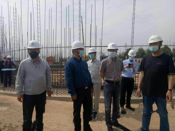 中儲糧西安分公司總經理戴中文、西安直屬庫總經理趙琳蒞臨天工公司中儲糧項目檢查指導工作