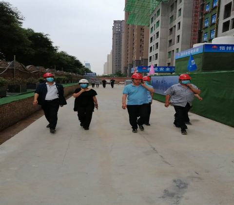 銅川公司藍山水岸工程順利通過市級文明工地驗收