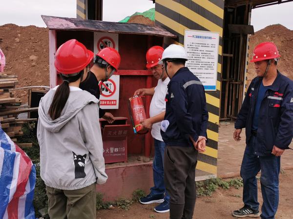 陜煤建設(shè)韓城分公司土建十二項(xiàng)目部多措并舉力促“安全生產(chǎn)月”活動(dòng)取實(shí)效