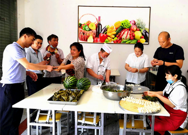 陜煤建設(shè)礦建三公司開展“端午粽飄香 溫暖職工情”主題活動(dòng)