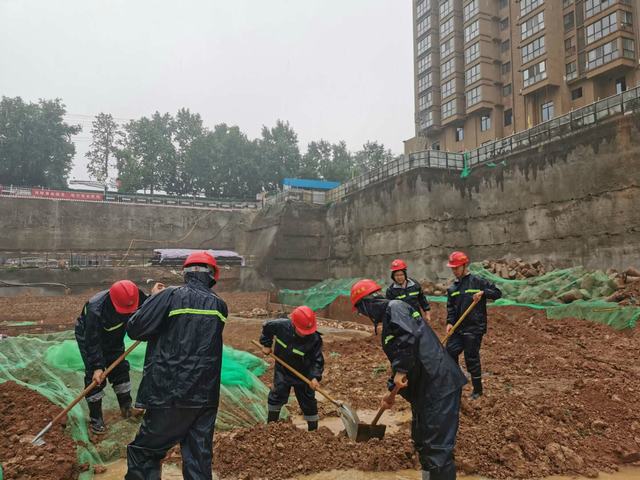 陜煤建設(shè)韓城分公司土建二項目部：雨期來臨，聞“汛”而動，嚴(yán)陣以待抓“三防”