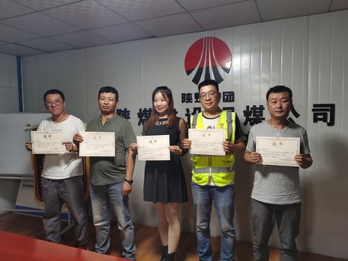 陜煤建設(shè)銅煤公司第一項(xiàng)目部開展以“演繹青春，筑夢銅煤”為主題藝術(shù)會展活動聚力青春能量迸發(fā)工作激情