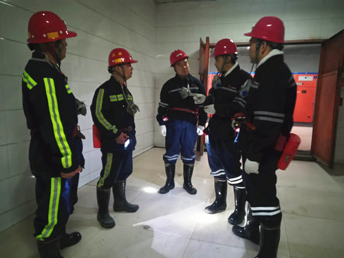 陜能股份匯森煤業(yè)分公司領(lǐng)導深入陜煤建設(shè)施工現(xiàn)場檢查指導工作