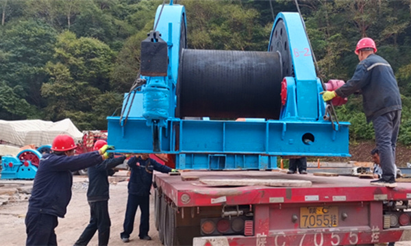 陜煤建設(shè)礦建三公司：積極組織施工設(shè)備，為新項目開工“保駕護航”