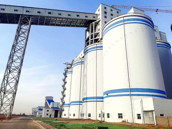 陜煤建設承建的曹家灘選煤廠產(chǎn)品倉、生產(chǎn)指揮管理綜合樓順利通過煤炭行業(yè)“太陽杯”工程復審