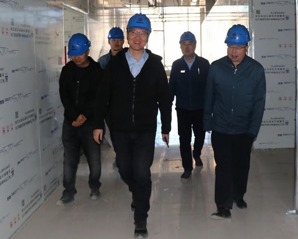 榆林合力公司黨委副書記李勇深入陜煤建設(shè)天工公司子洲天芪項目部檢查指導工作