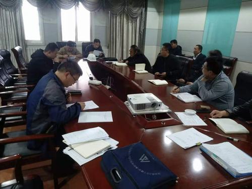 銅煤公司第二十一項(xiàng)目部承建選煤廠主廠房至矸石汽車(chē)裝車(chē)倉(cāng)棧橋加固工程順利通過(guò)驗(yàn)收