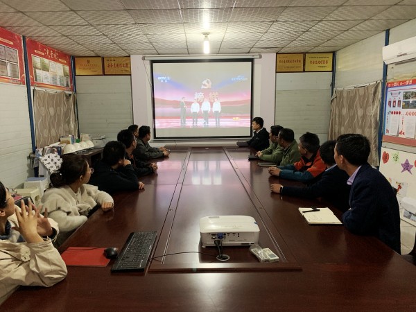 陜煤建設(shè)澄合分公司組織觀看《榜樣5》助力黨史學(xué)習教育