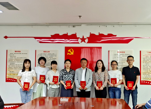 陜煤建設公司開展“紅色誦讀憶初心 紅心向黨擔使命”誦讀活動