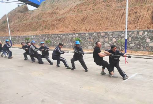 陜煤建設(shè)洗選煤運營公司左權(quán)洗煤廠項目部：喜迎端午 拔河傳情