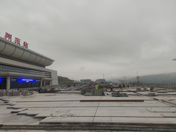 夏日炎炎 依然堅守