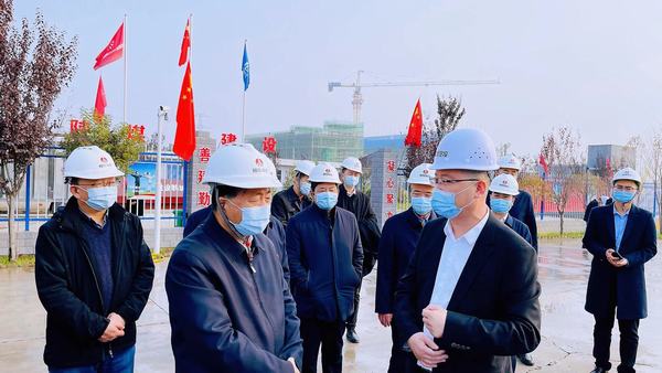 陜西省人大常委會黨組副書記、副主任姜鋒一行蒞臨黃河國際汽車博覽園項目調(diào)研指導(dǎo)