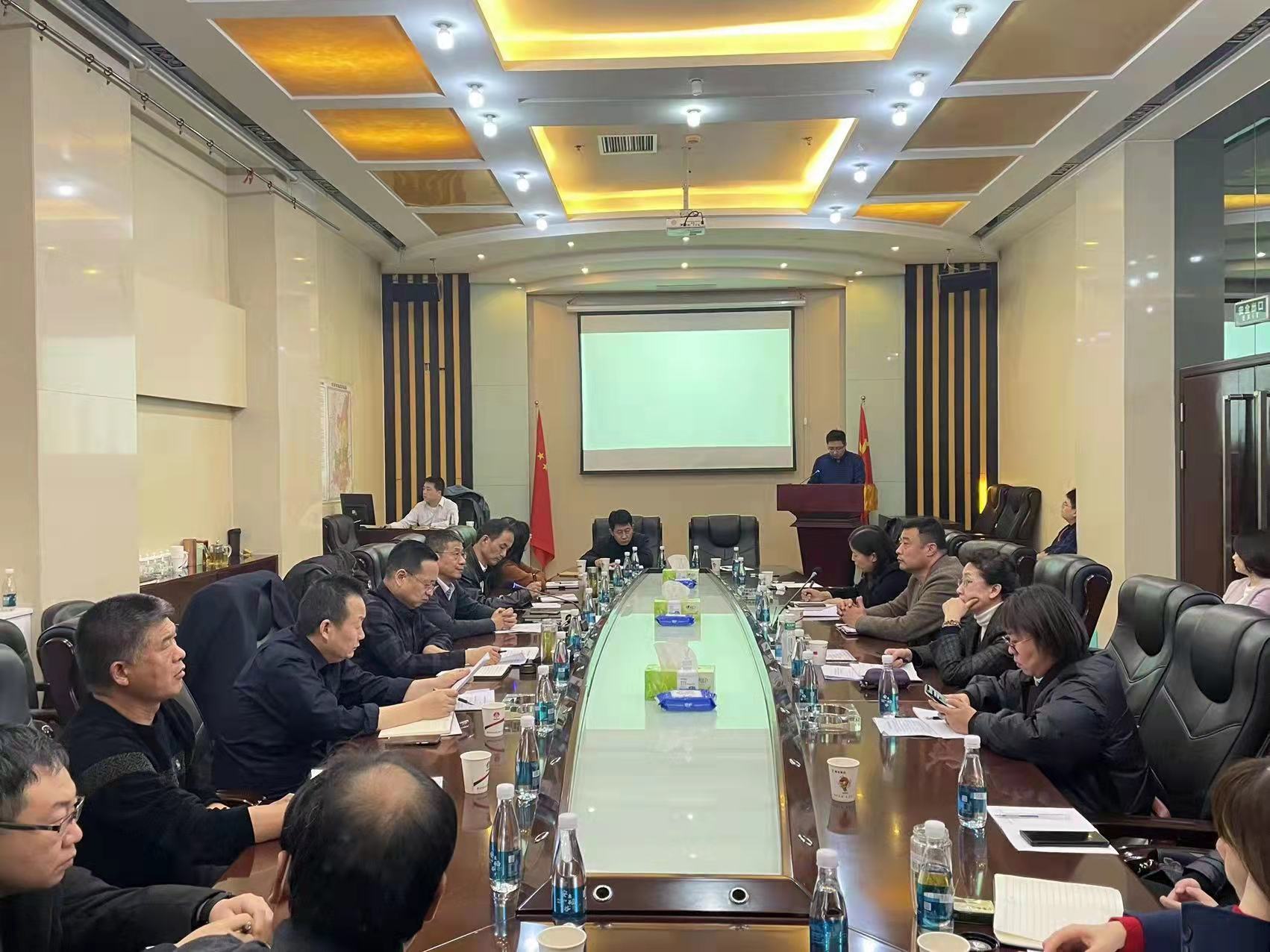 陜煤建設(shè)召開“發(fā)揮財務(wù)人員作用，推進(jìn)成本管理工作”經(jīng)驗交流會