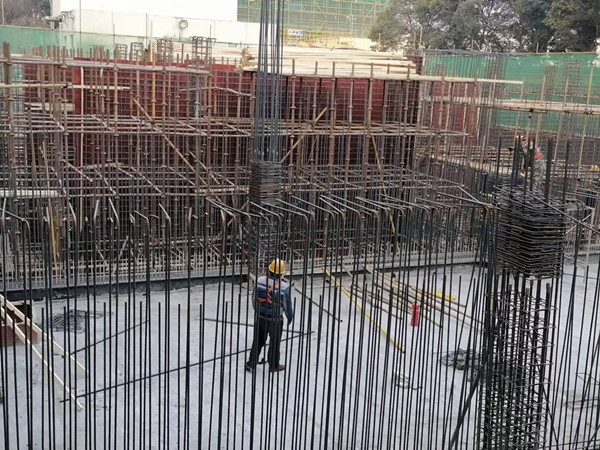 陜煤建設(shè)機(jī)電安裝公司渭化項(xiàng)目部戰(zhàn)“疫”保“產(chǎn)”在行動(dòng)