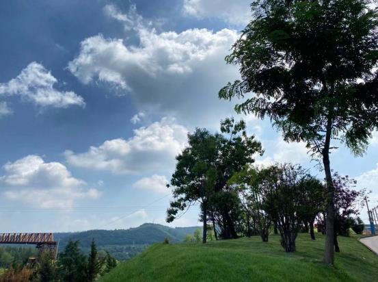 不負(fù)春光，美好自來