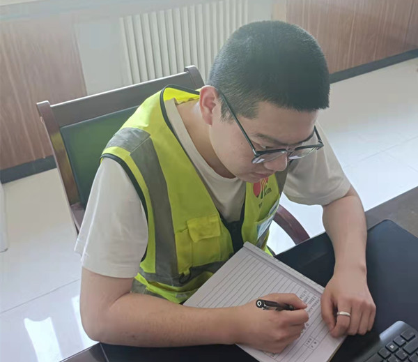 陜煤建設(shè)咸陽分公司第二項目部：寫祝福，寄思情