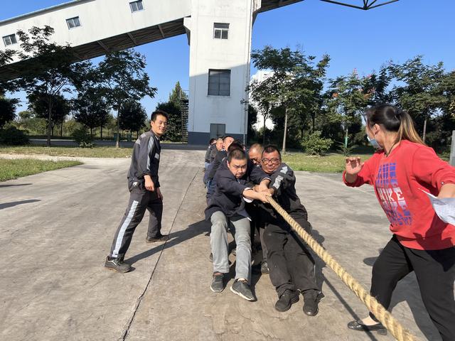 心的凝聚，力的較量