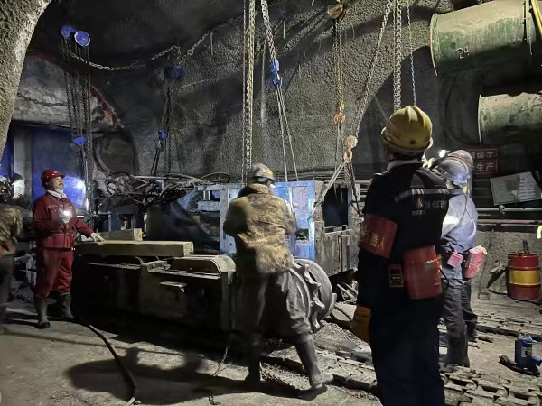 陜煤建設(shè)礦建三公司：緊盯安全小細節(jié) 構(gòu)筑班組“大安全”