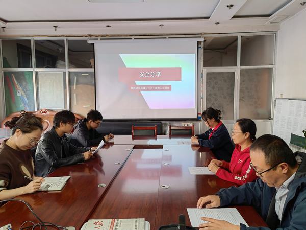 陜煤建設(shè)韓城分公司土建五項(xiàng)目部：開(kāi)展安全活動(dòng) 培植青春之樹(shù)