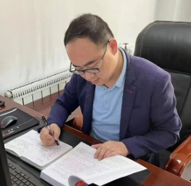 陜煤建設(shè)2018—2019年“勞?！保撼虅?></div>
                                <div   id=