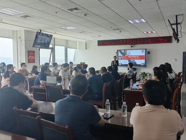 陜煤建設(shè)天工公司開(kāi)展樹(shù)禮儀形象 展企業(yè)風(fēng)采商務(wù)禮儀培訓(xùn)