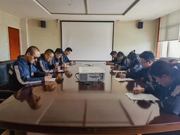 陜煤建設(shè)洗選煤運營公司神渭蒲城運營項目部黨支部開展主題教育知識答題活動