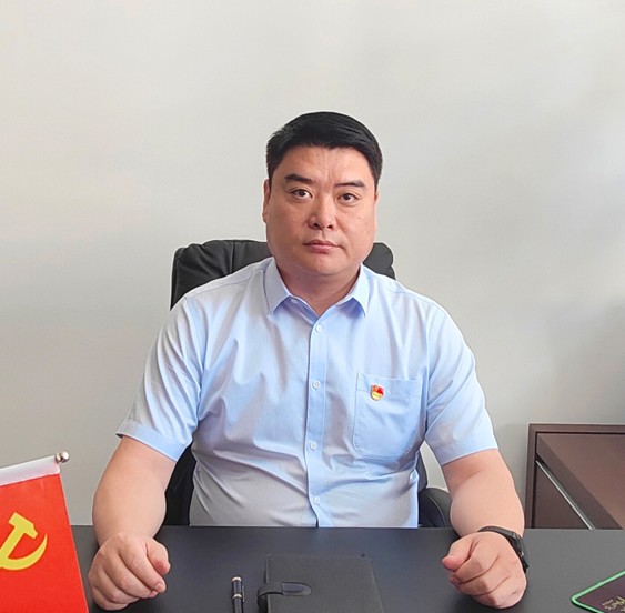 一路闖關(guān)奪隘 三年蟬聯(lián)優(yōu)秀