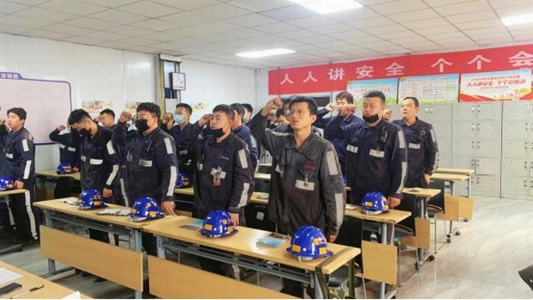 陜煤建設(shè)洗選煤運(yùn)營公司紅柳林洗煤廠項目部： 強(qiáng)化班組建設(shè)  助力安全生產(chǎn)