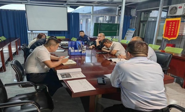 陜煤建設(shè)洗選煤運(yùn)營公司第二項目部：開展基層班組調(diào)研活動為員工解憂