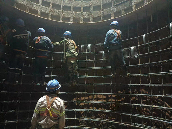 陜煤建設(shè)礦建三公司董東項(xiàng)目部：“雙節(jié)”施工進(jìn)度創(chuàng)佳績(jī)