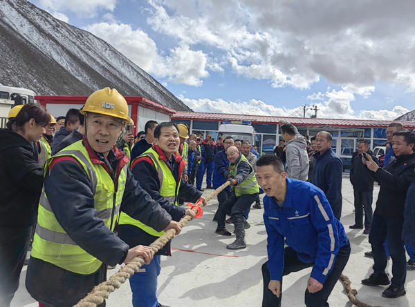 陜煤建設(shè)礦建三公司：中秋“邂逅”國慶，陜煤建設(shè)人花式度雙節(jié)